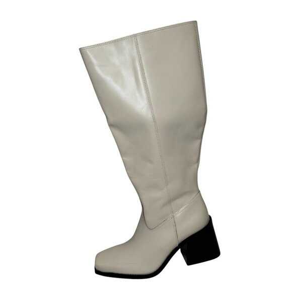 Vince Camuto Women's Sangeti Extra Wide Calf Boot Ivory Leather size 8W XC NEW - Picture 1 of 8